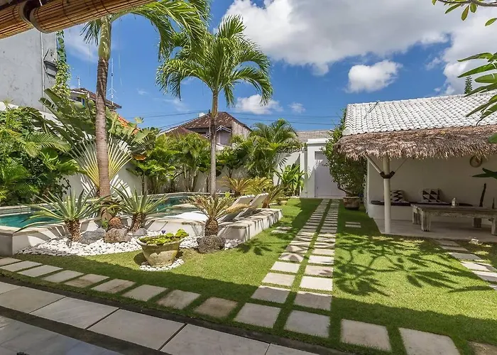Madura Dream 3bdrs Villa Seminyak